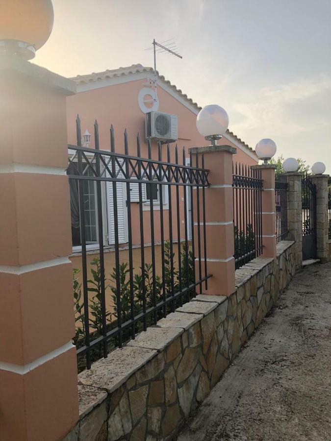 Villa Siora Andromache à Perama  Extérieur photo